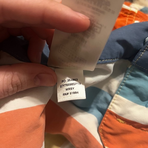 Patagonia Wavefarer 5” Women’s Boardshorts in Surfboard Yellow - Picture 9 of 10